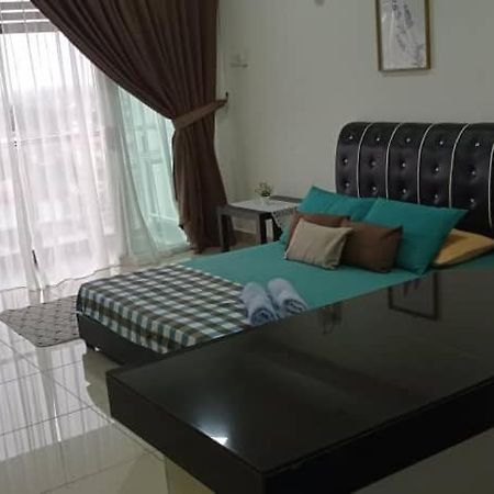 Kb Studio @D'Perdana Apartment コタバル エクステリア 写真